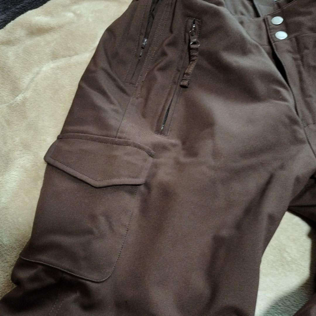 美品　PHENIXスキーウェア　レディス上下　　スキ上下　スノボウェア　ベージュ