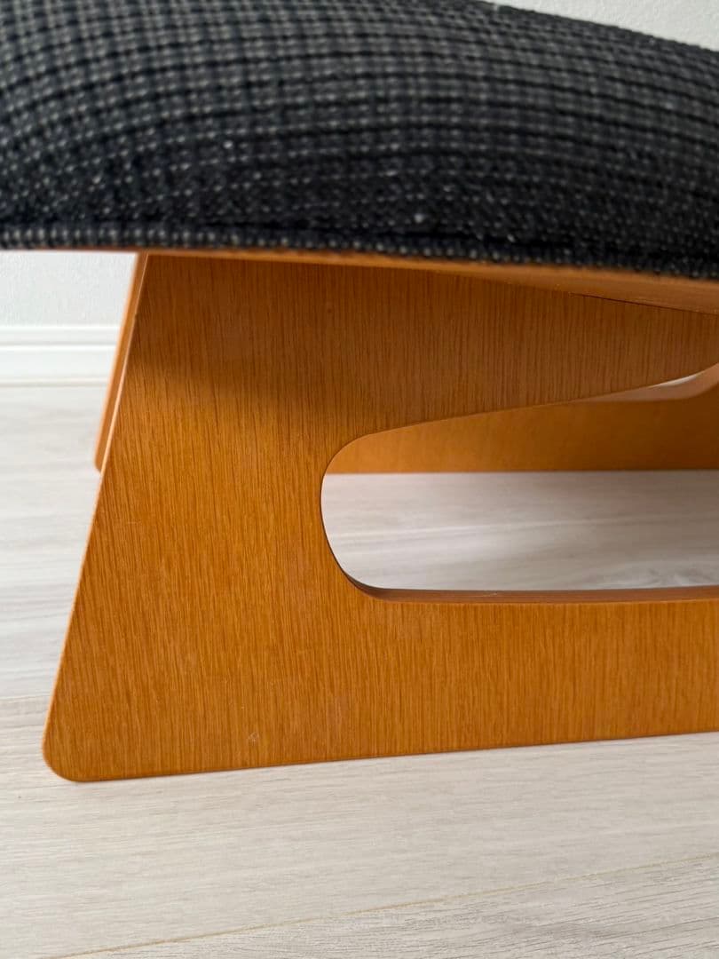 天童木工　低座椅子　長大作