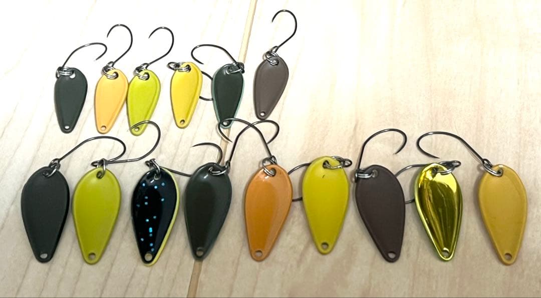 エリアトラウト　スプーンセット　ケース&オマケ付き