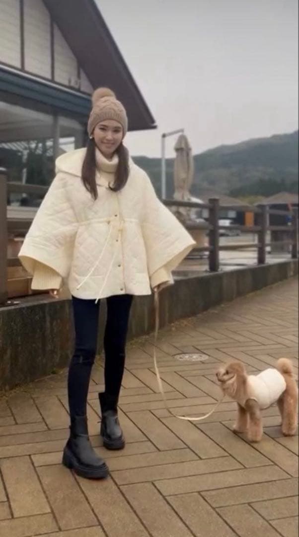 maison de Dolce. メゾンドドルチェ　キルティングポンチョ