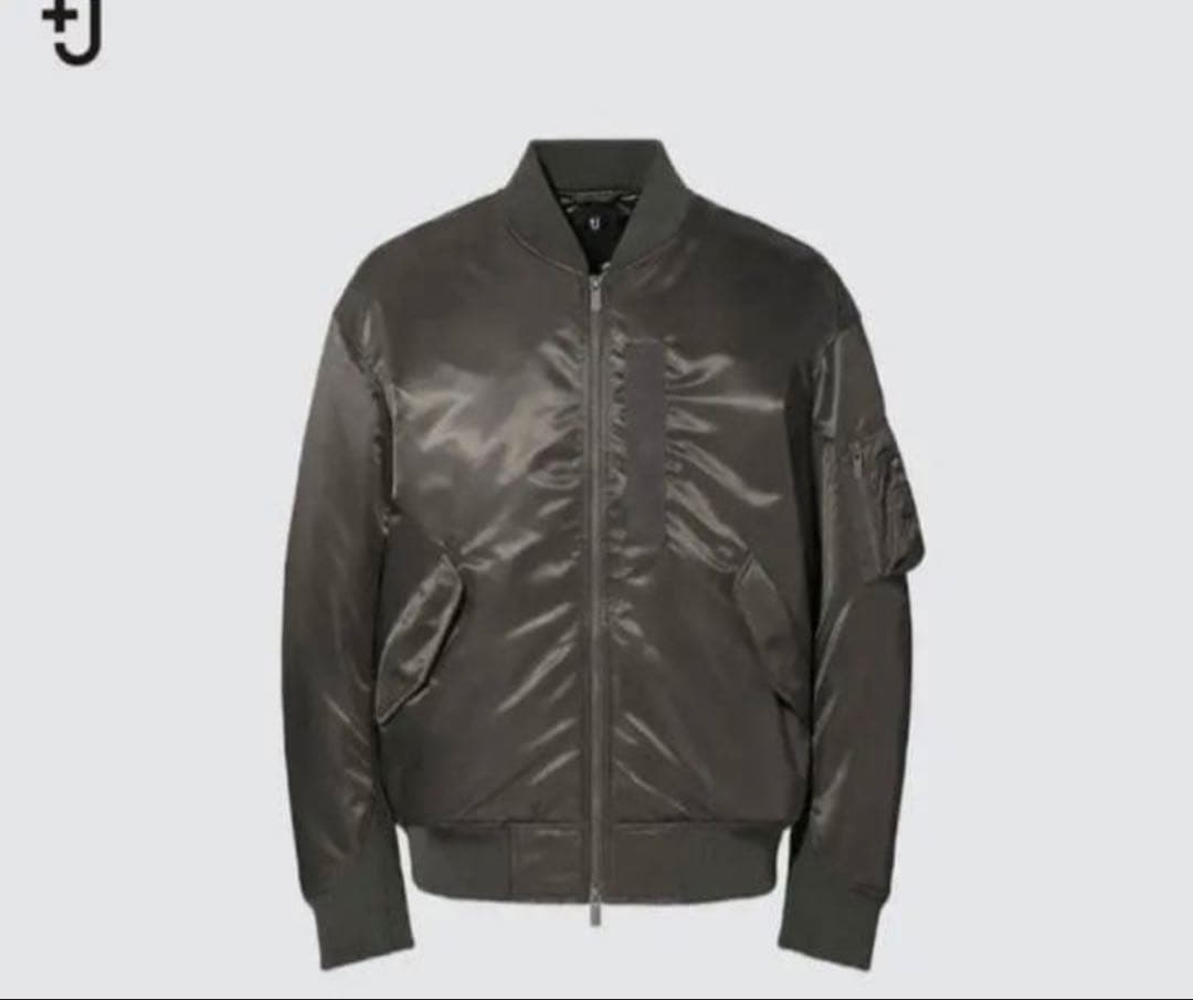 ユニクロ＋Jジルサンダー ハイブリッドダウンオーバーサイズMA-1ブルゾン