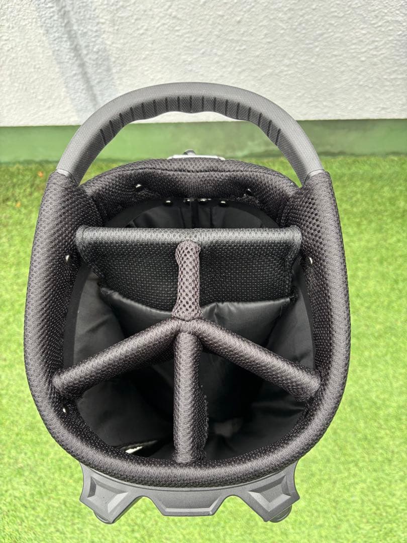 G/FORE ジーフォア　スタンドバッグ　キャディバッグ　ゴルフバッグ　ホワイト