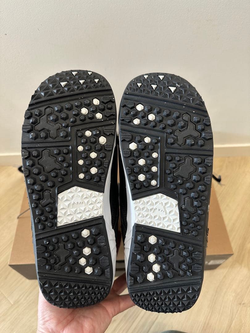 値下げ　Burton ion wide boots (23-24) 28 cm