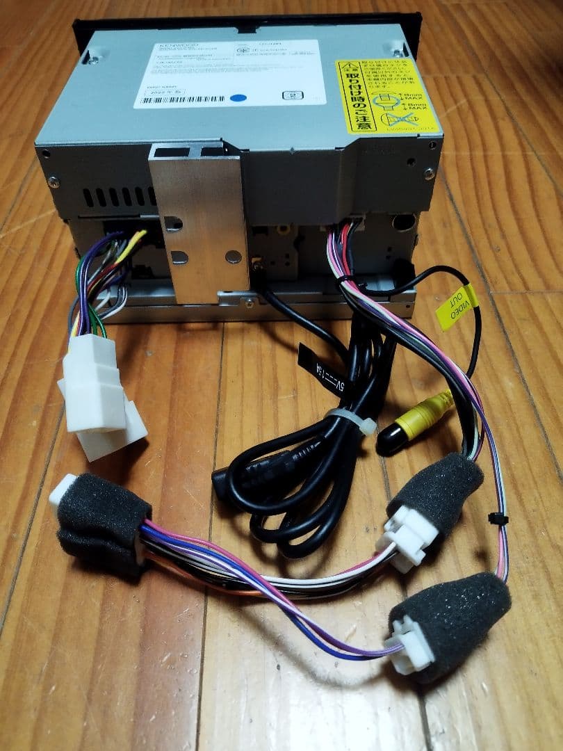 ダイハツ インダッシュモニター duk-69d 2022年　動作確認済み　美品