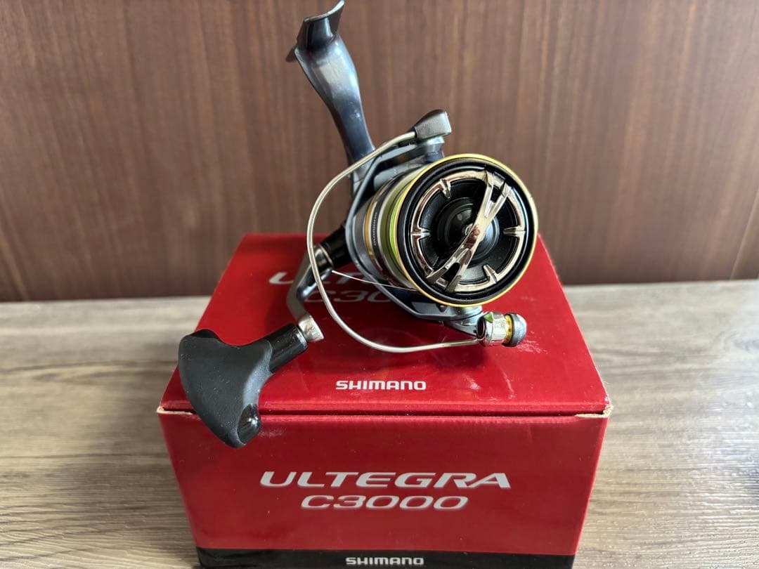 SHIMANO ULTEGRA C3000 スピニングリール