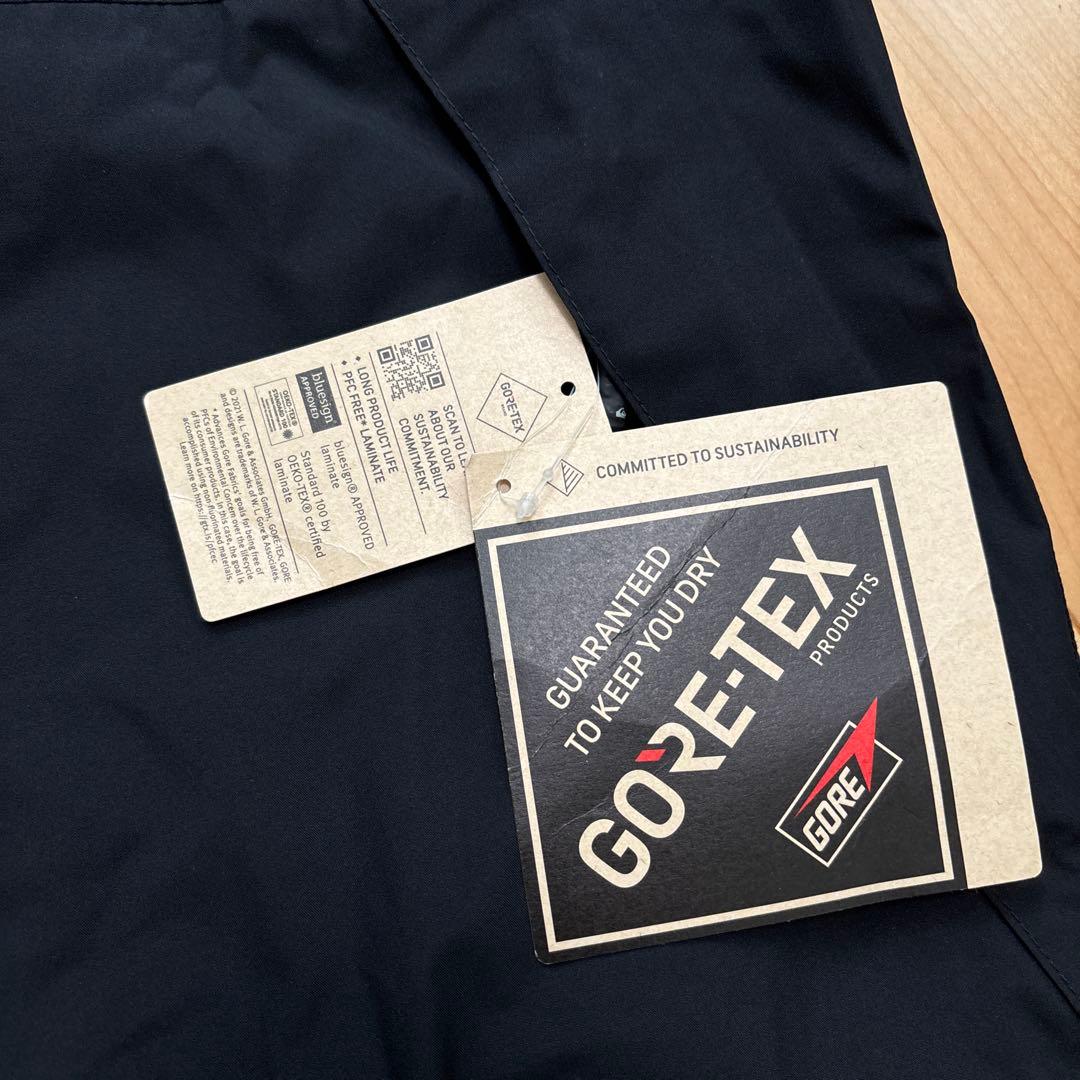 【新品】 QUIKSILVER クイックシルバー GORE-TEX スノボ　黒