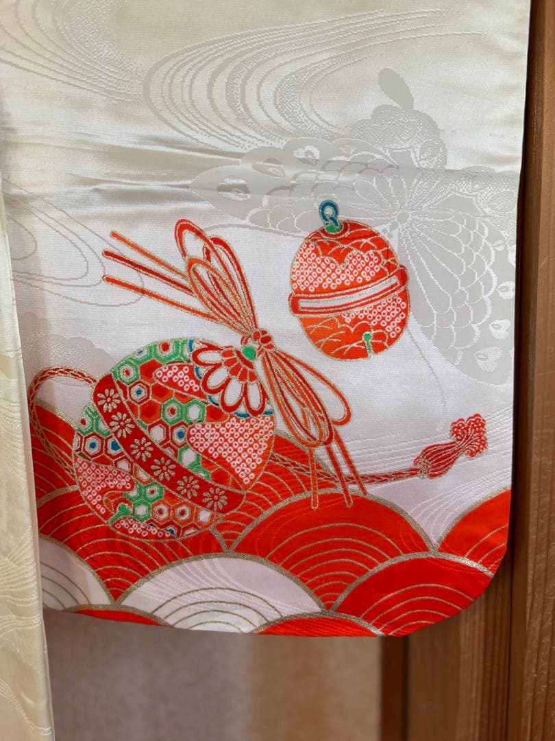 【値下げ】7歳　女の子用フルセット　裾除け　正絹　七五三　金刺繍入り　他小物付き