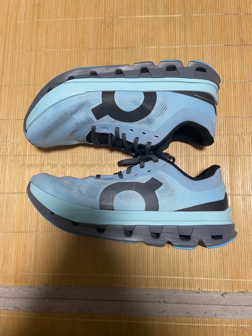 On Cloudflow 5 クラウドフロー 5 26.0cm