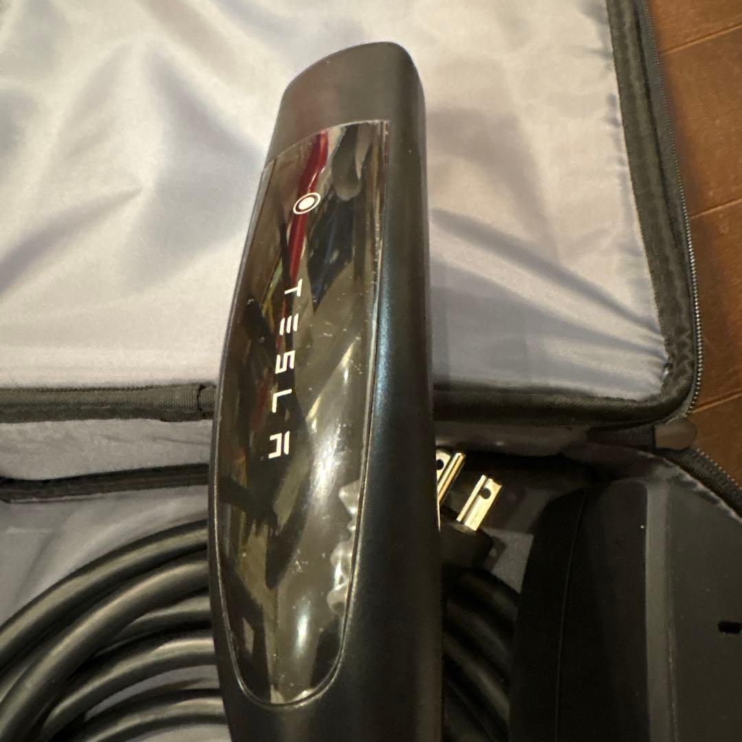（美品未使用）TESLA 充電ケーブル モバイルコネクター