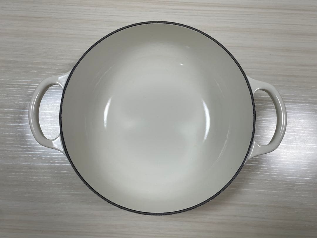 ル・クルーゼ　エッフェル塔　両手鍋