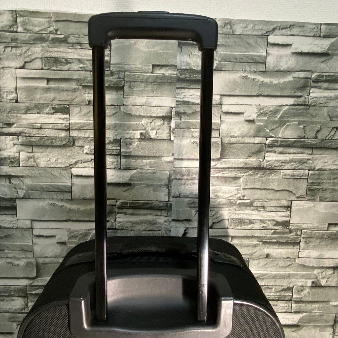 美品　SWANY スワニー 4輪 キャリーバッグ キャリーケース　ブラック