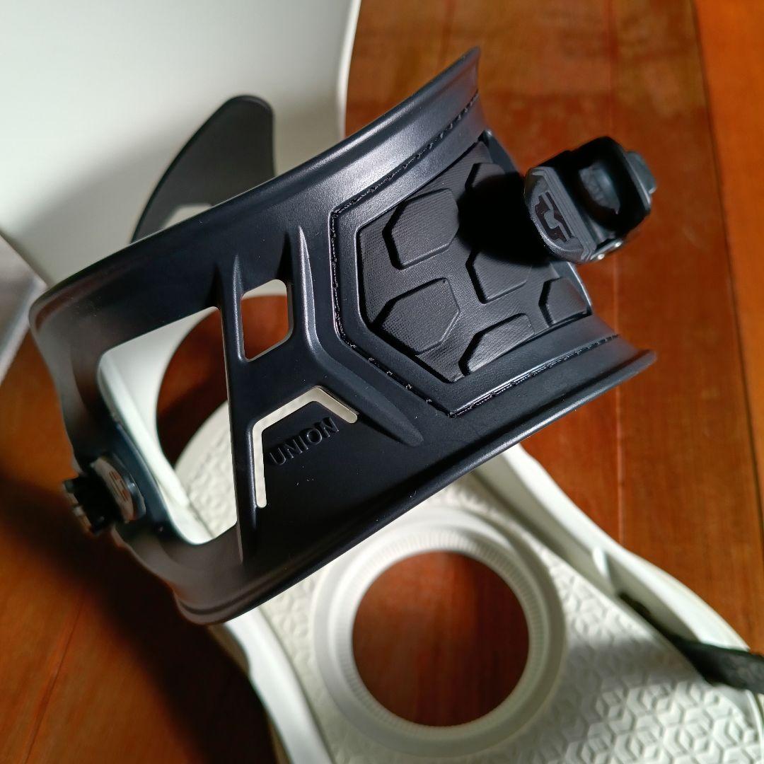 UNION Strata ユニオン　ストラータ　　Mサイズ ホワイト