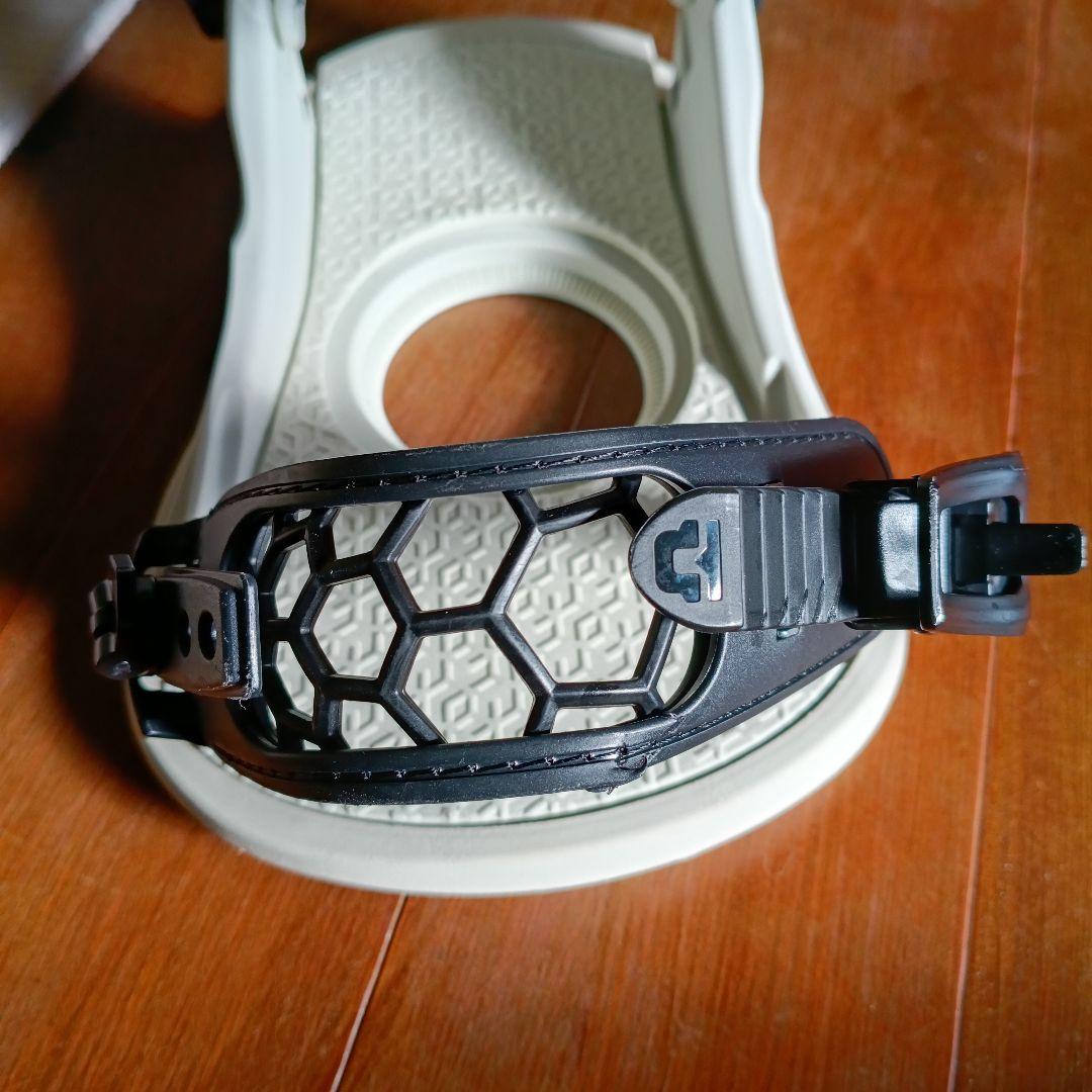 UNION Strata ユニオン　ストラータ　　Mサイズ ホワイト