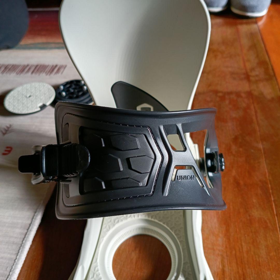 UNION Strata ユニオン　ストラータ　　Mサイズ ホワイト