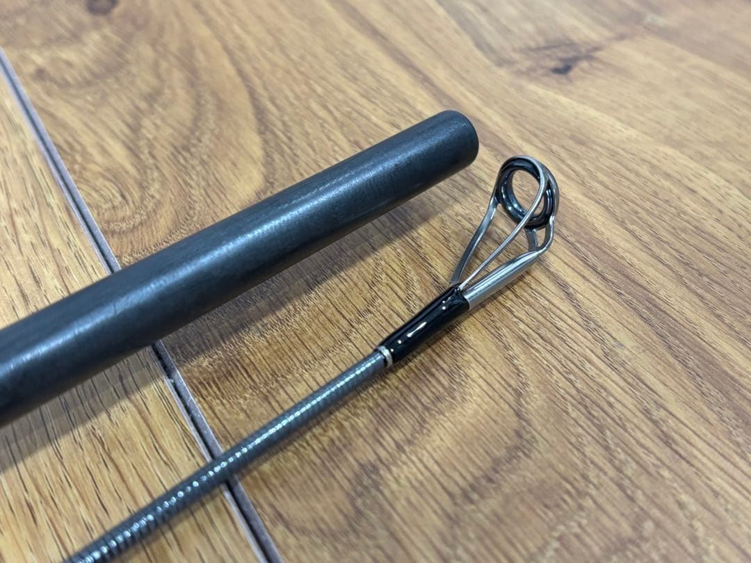 極美品　MCワークス　RAGING BULL 104XF-2 レイジングブル