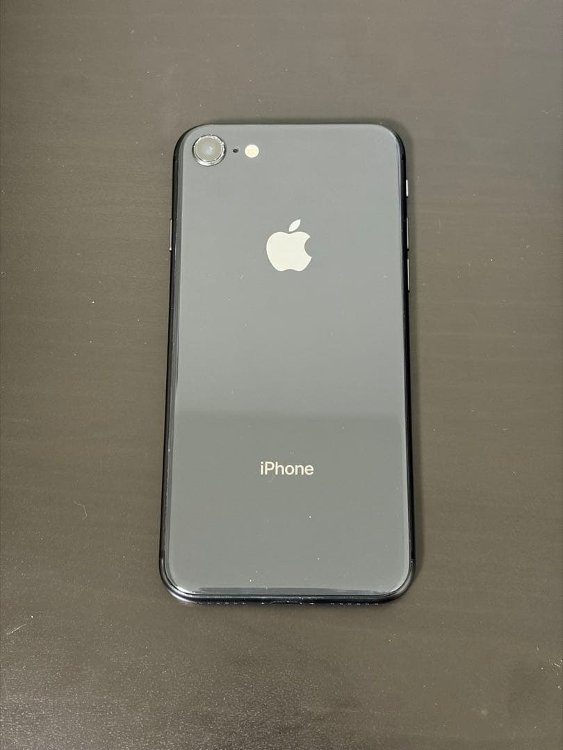 Apple iPhone 8 スペースグレー 64GB 本体 箱付き 付属品付き - メルカリ