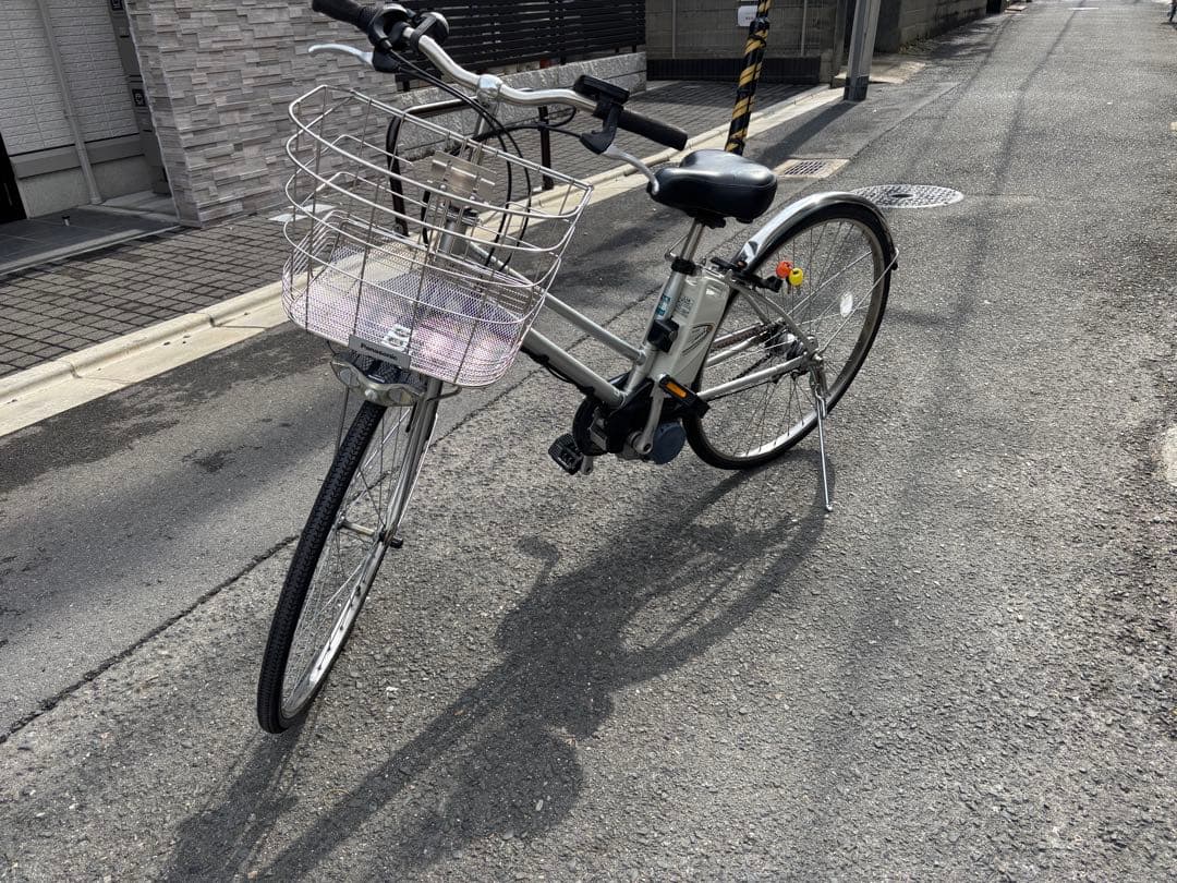 Panasonicパナソニック電動アシスト自転車 シルバー バスケット付き
