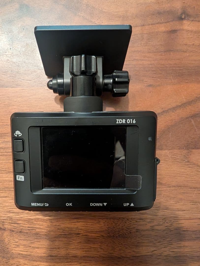 COMTEC ZDR-016ドライブレコーダー 前後2カメラ　SDカード付き