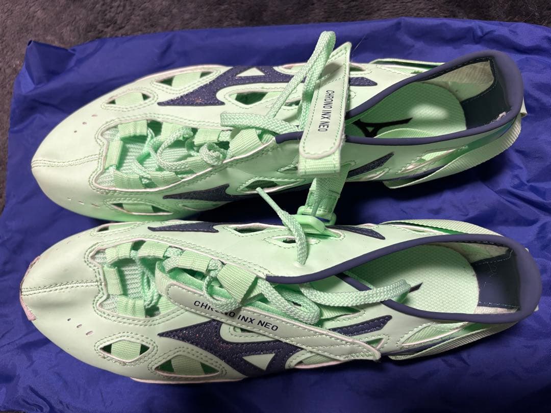 ミズノ クロノインクスネオ 26.5cm