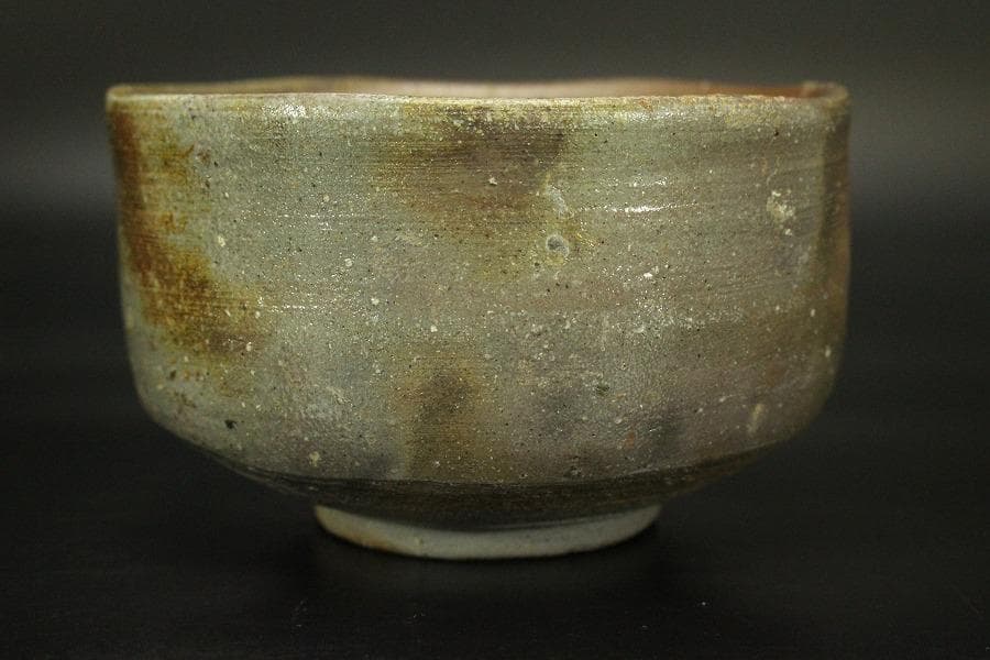 茶道具 備前焼 抹茶茶碗 在印 木箱入(メ1775)