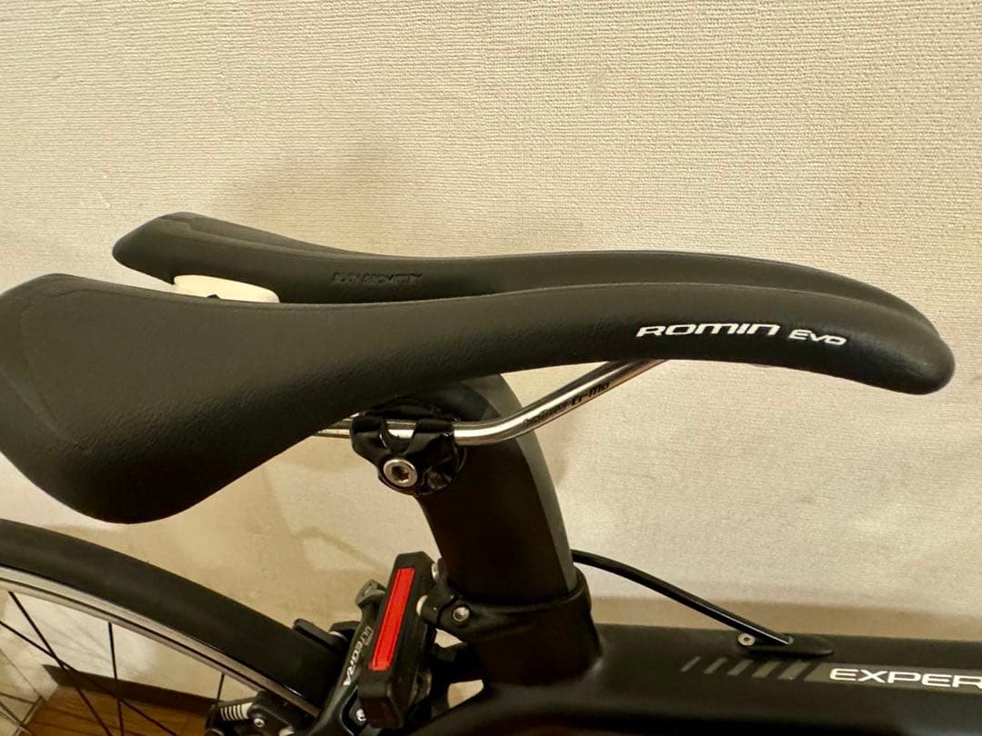 【年末特別セール】Specialized VENGE Expert