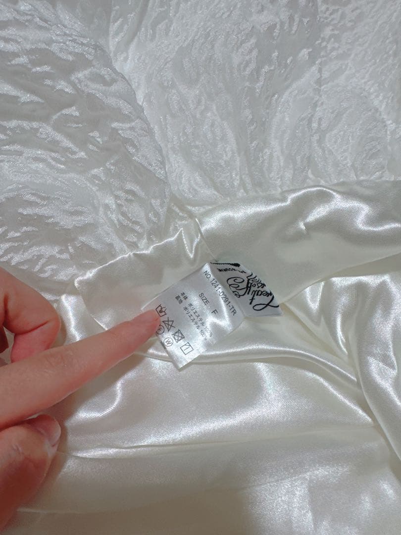 トリートユアセルフ バルーンフラワージャガードワンピース ホワイト