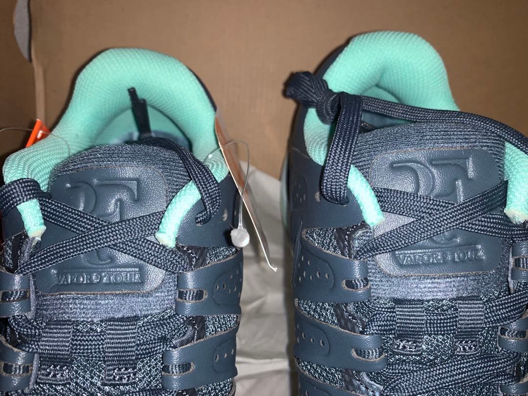 ナイキ テニスシューズ　ズーム　ヴェイパー 9 26.5cm フェデラー