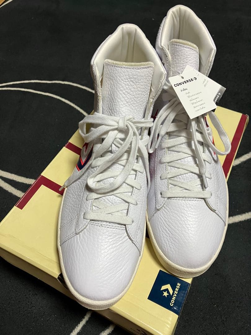 超希少　コンバース プロ レザー ピストンズ　28㎝　送料無料