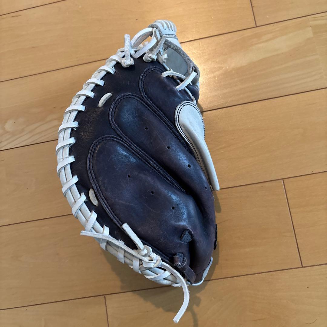 NIKE SIGNATURE MODEL 軟式グローブ