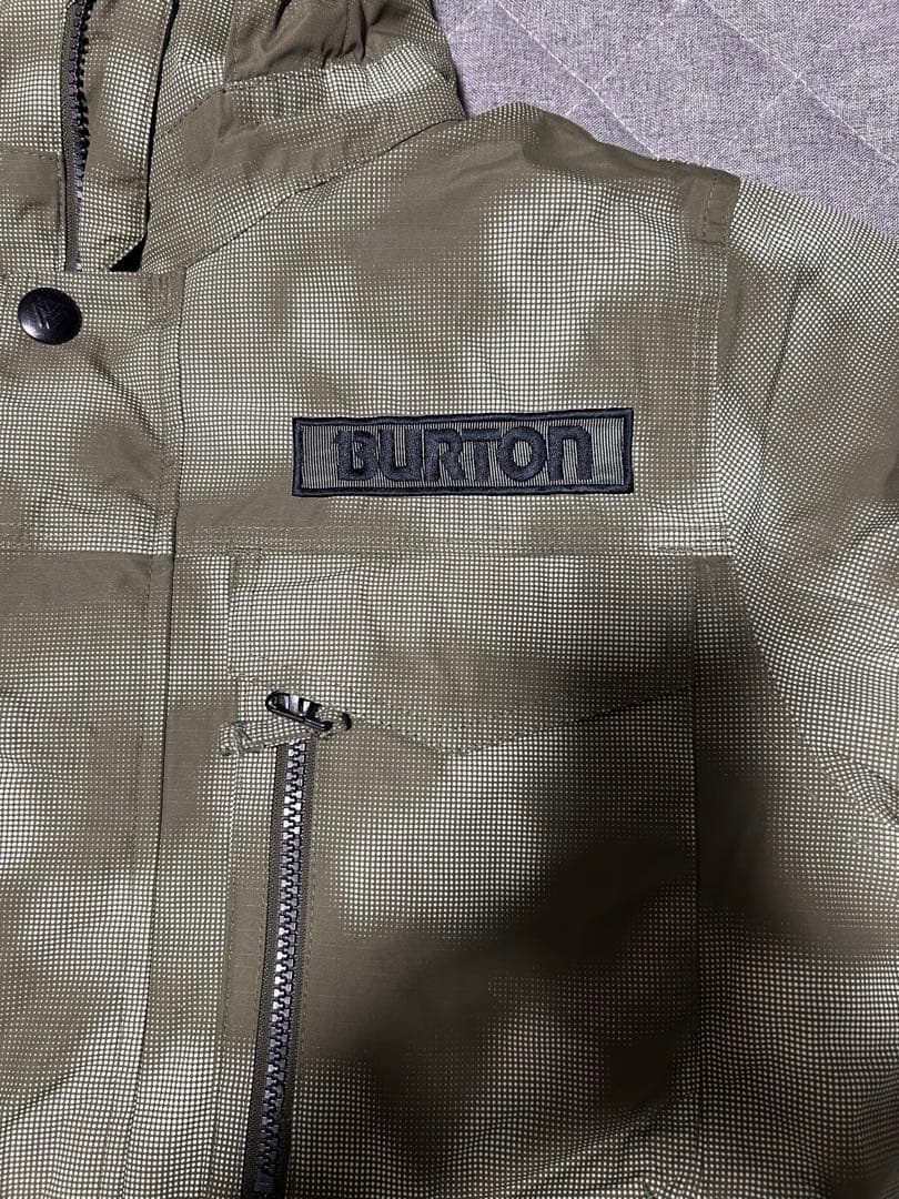 Burton カモフラージュ スノーボードウェア　上下セット