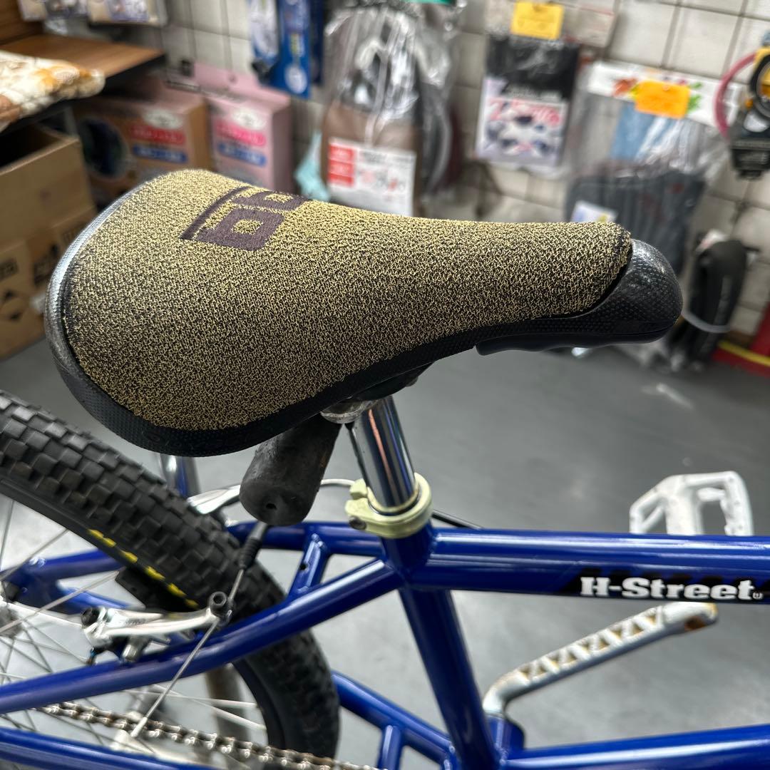 ダーカスワン　H-Street BMX