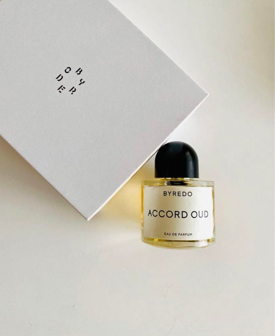 送料 無料 通販コスメ・香水・美容 - BYREDO ACCORD OUD バイレード
