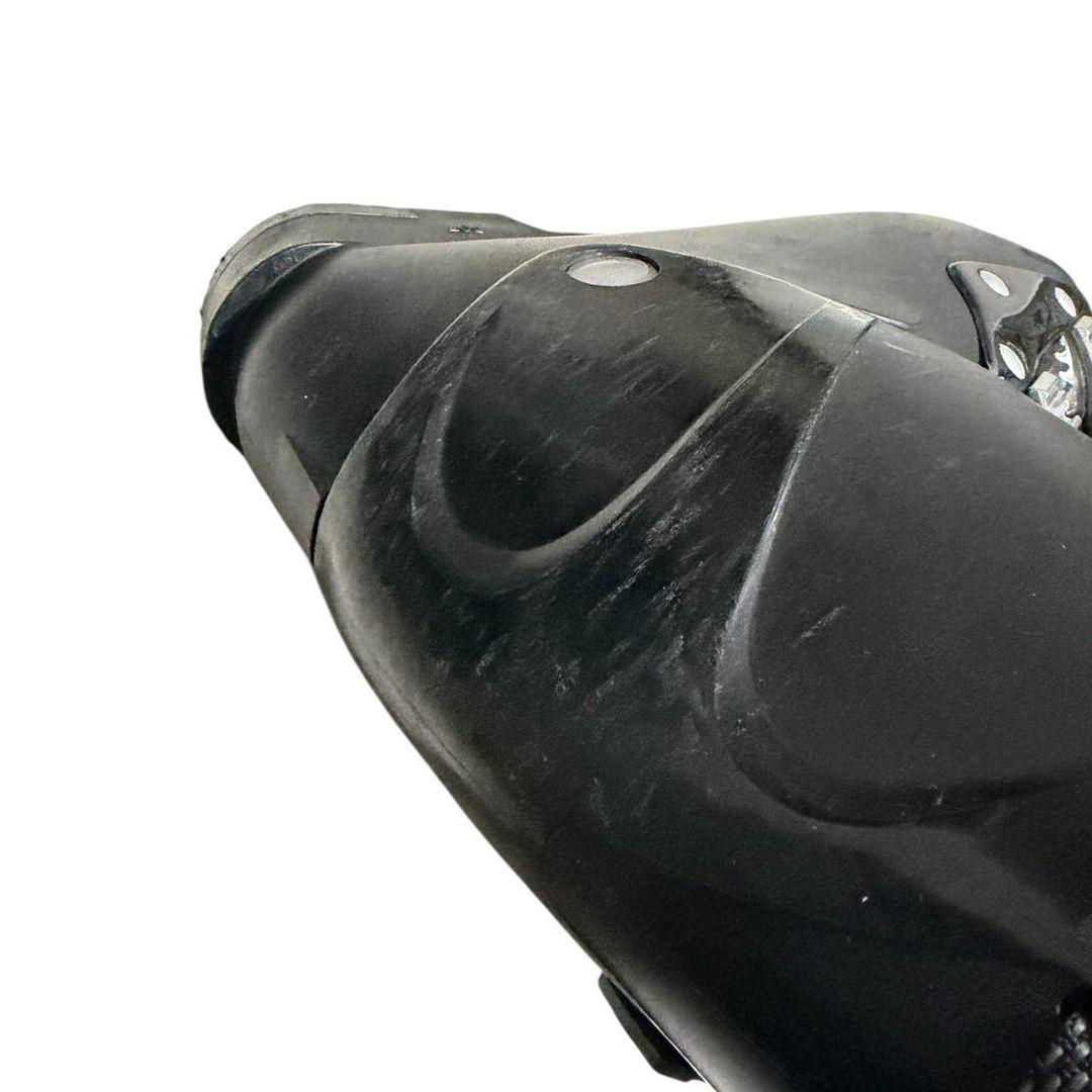 【GenFactory】 男性用スキーブーツCARVE5 27.0〜27.5㎝