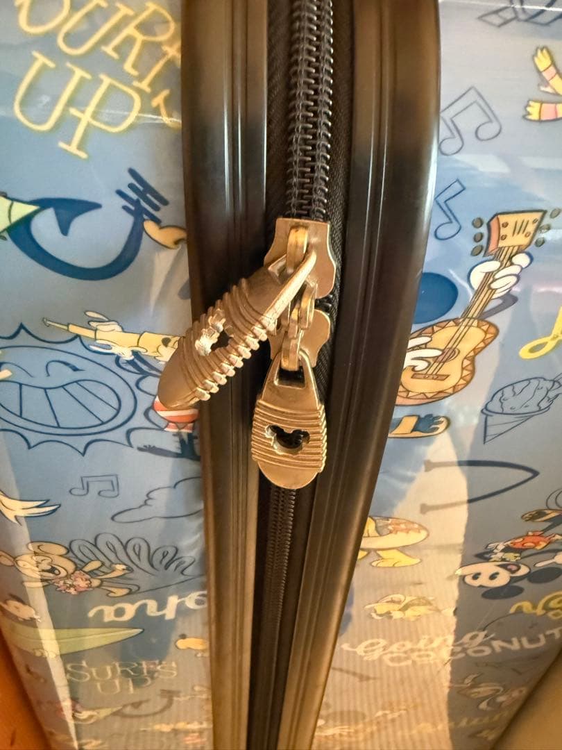 ディズニー　スーツケース