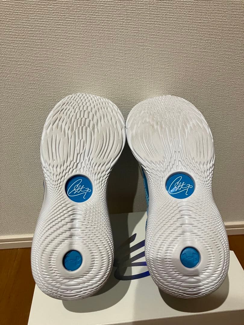 大幅値下げ！【27.0cm】カリー11 マウスガード