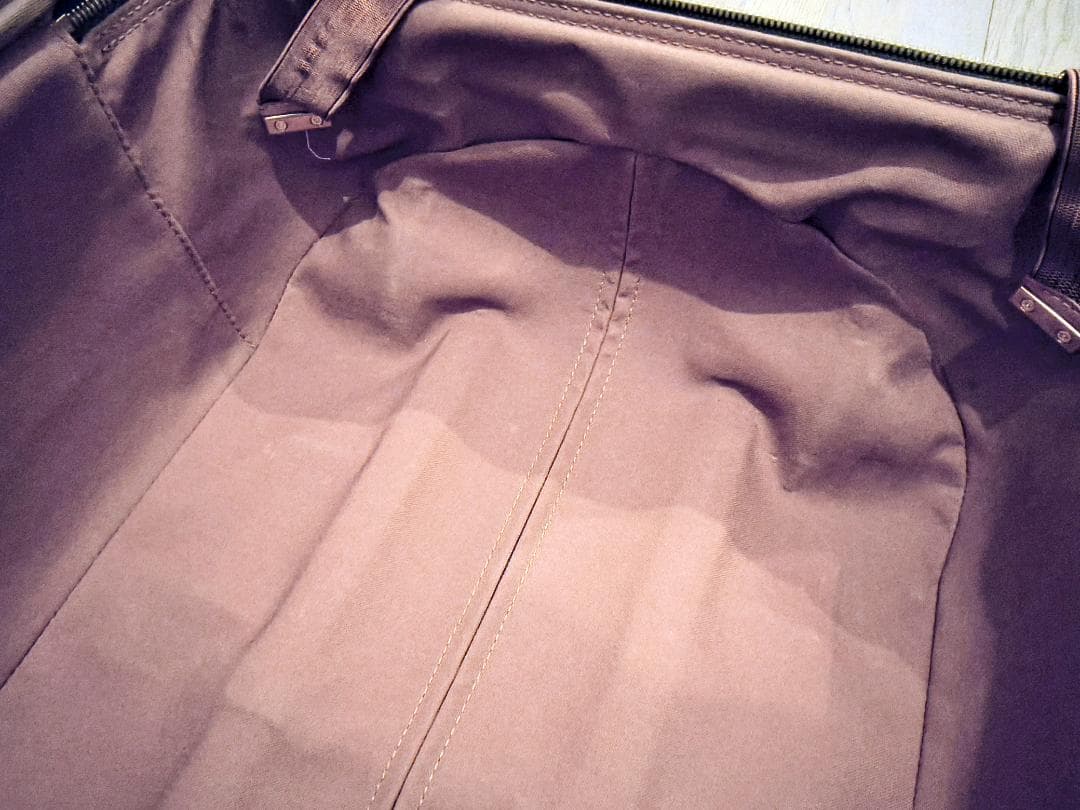 【使用感あり】ルイ・ヴィトンのスーツケース（日本正規店で購入）