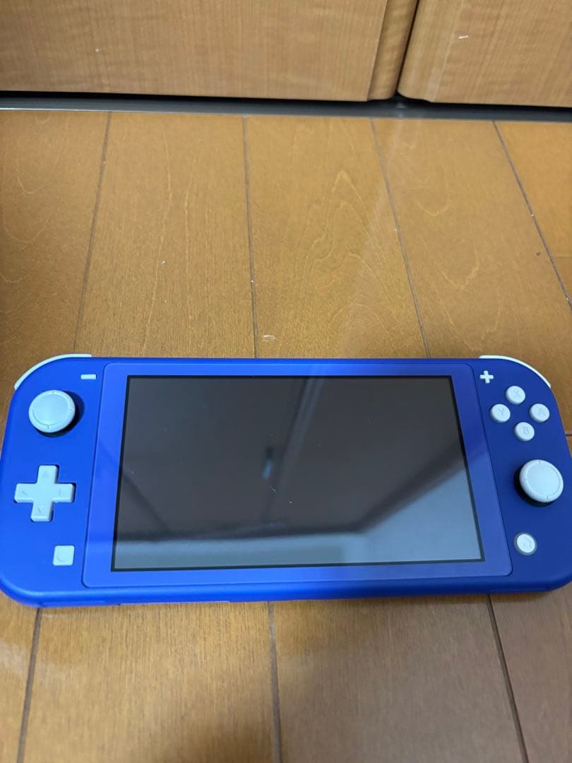Nintendo Switch Lite 青 本体 ACアダプター付き