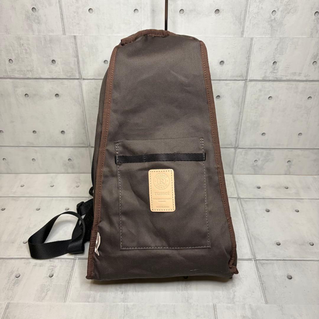 極美品 ラシット russet 24年モデルナイロンボディバック CE-1308