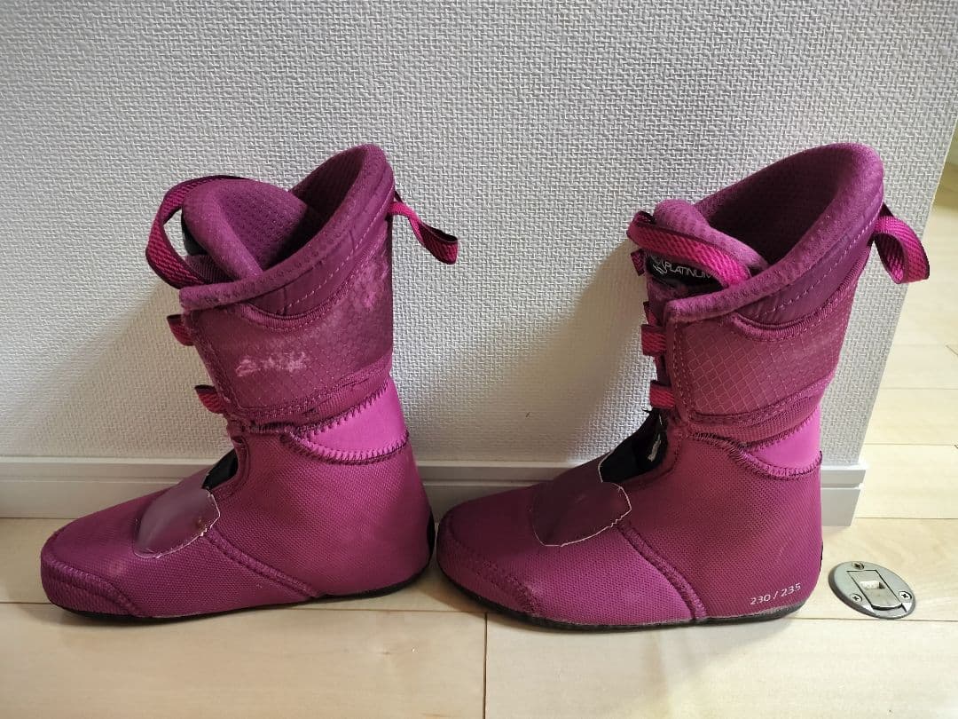 アトミック HAWX 110 ULTRA XTD 23.5cmTLTスキーブーツ