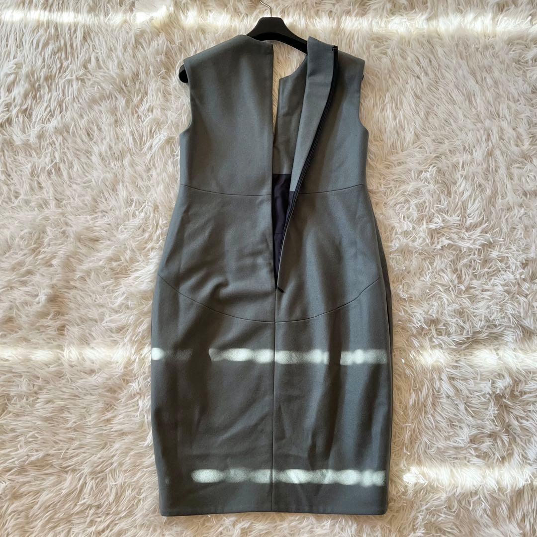 美品✨ ヨーコチャン パール付き ノースリーブスリットラインドレス 近年モデル