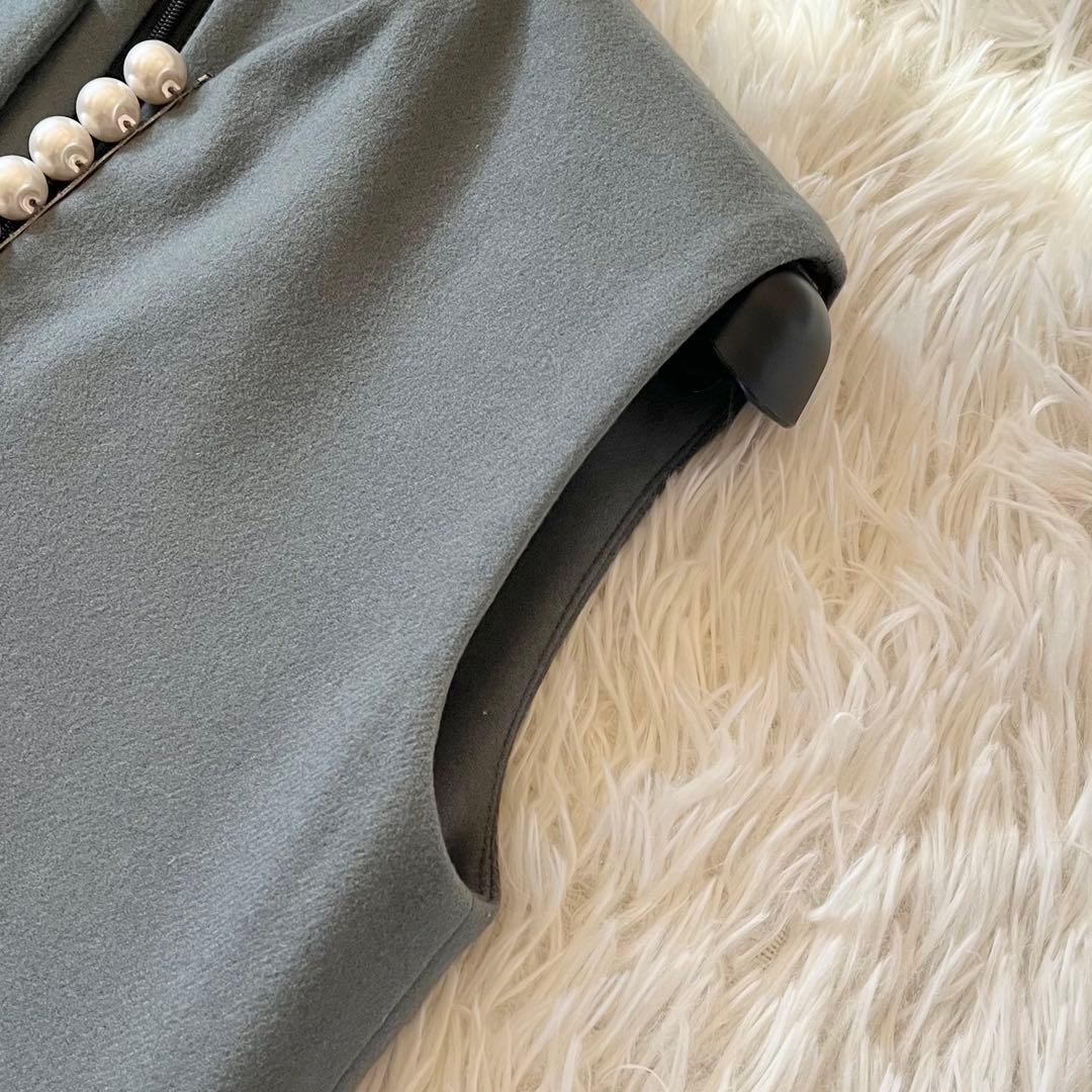 美品✨ ヨーコチャン パール付き ノースリーブスリットラインドレス 近年モデル