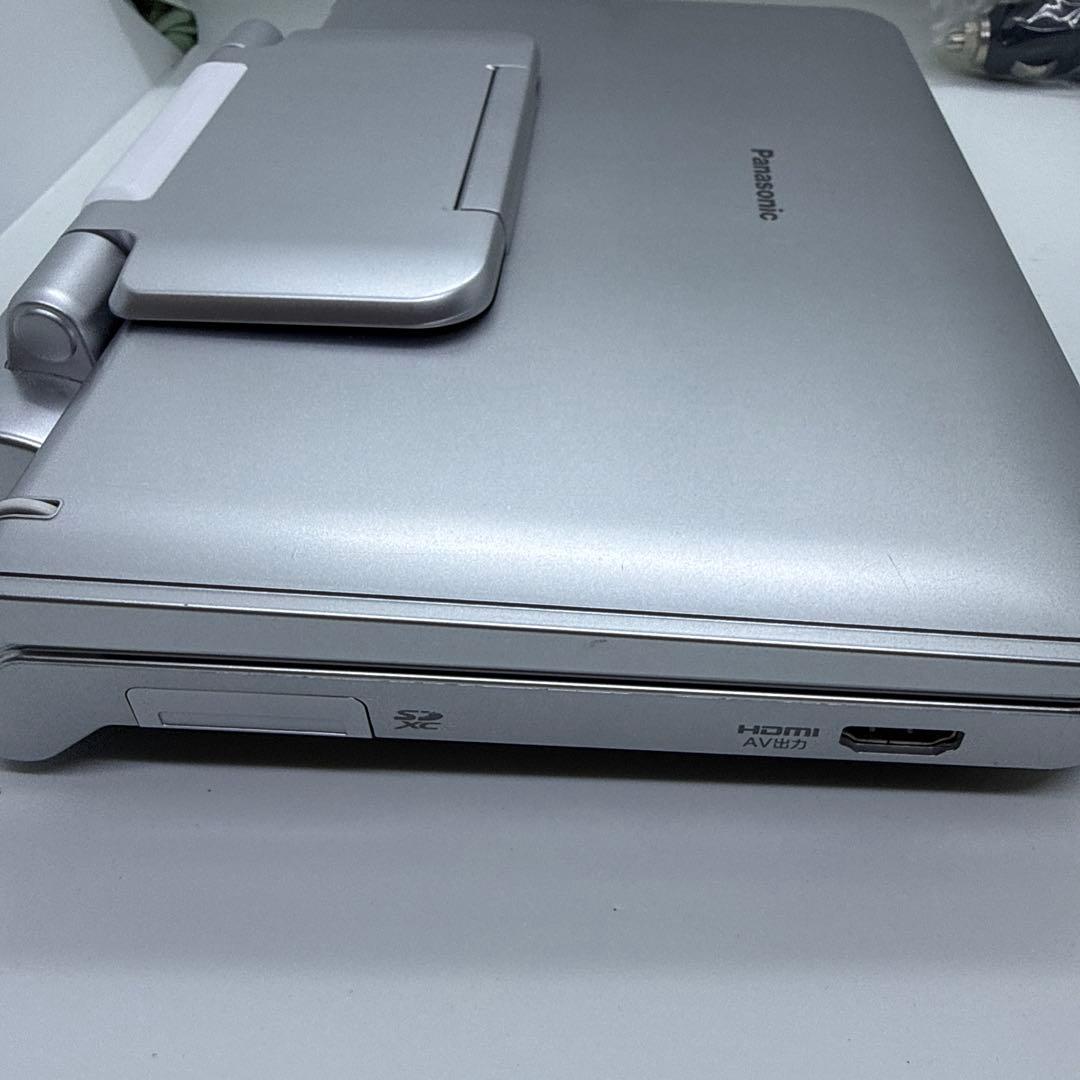 中古)DMP-B100 6.9inchi ポータブルブルーレイディスクプレイヤー