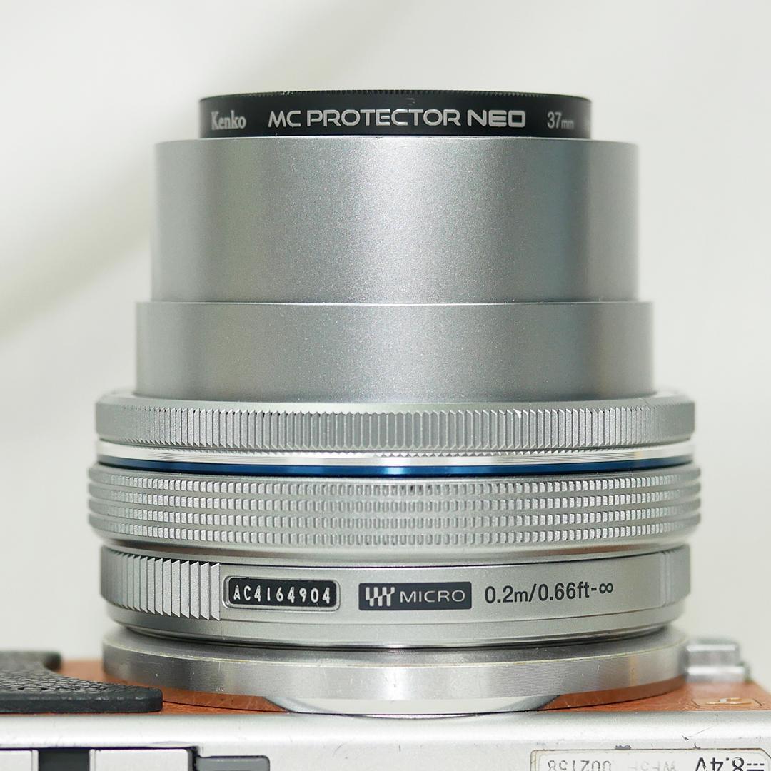 オリンパス 電動パンケーキレンズ M.ZUIKO 14-42mm silver