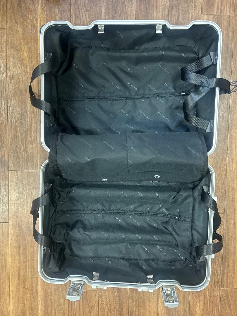 メルセデスベンツ アルミ スーツケース 32L