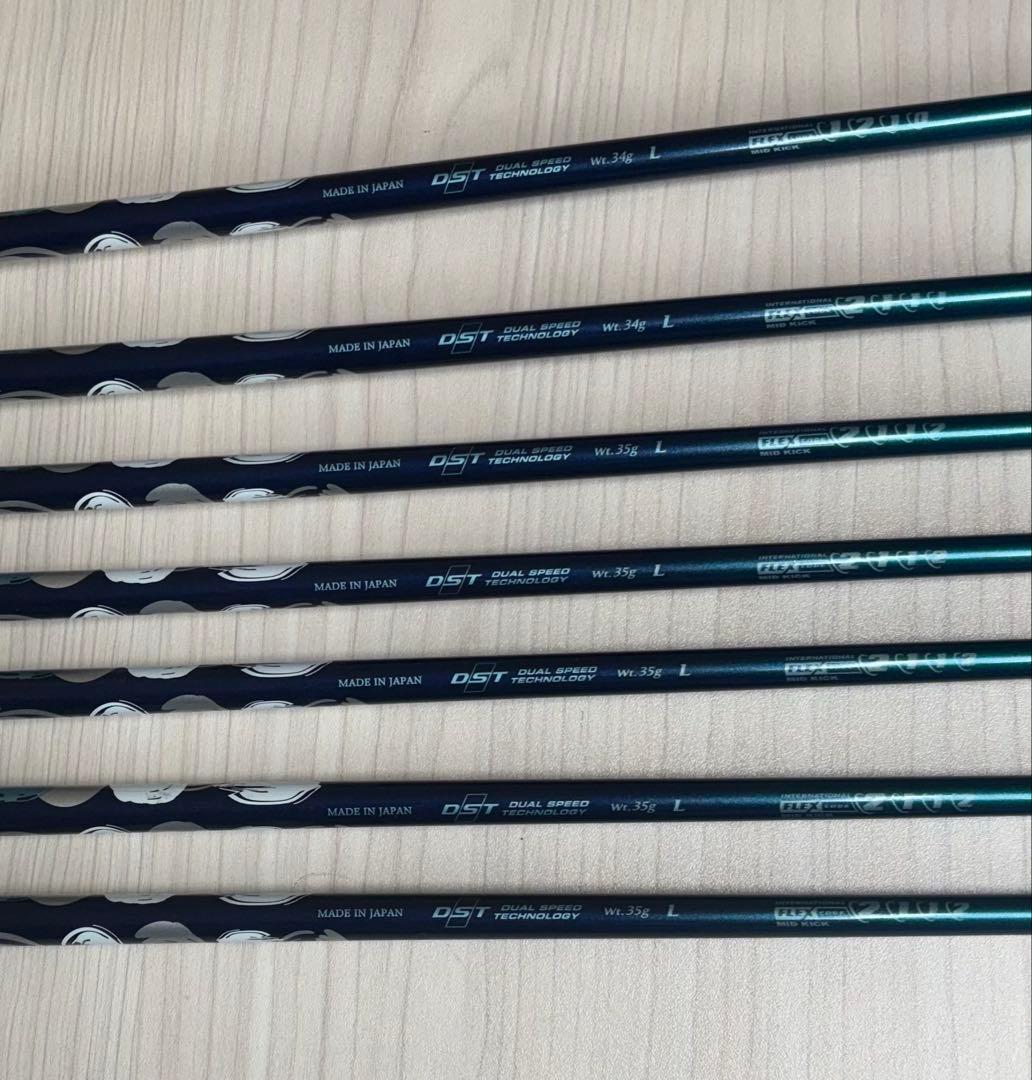 【期間限定お値下げです】 ゼクシオ12レディース ゴルフクラブセット