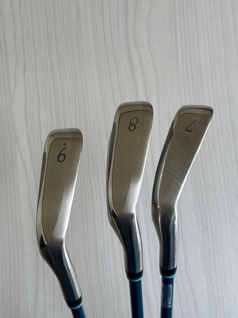 【期間限定お値下げです】 ゼクシオ12レディース ゴルフクラブセット