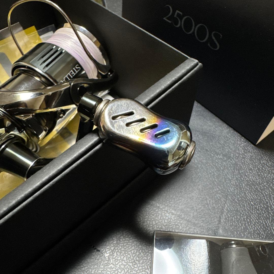 シマノ　22ステラ2500S リブレハンドルノブ　MTCWリールスタンド付き