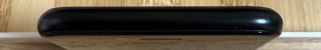 iPhone SE 第3世代 ミッドナイト 64GB SIMフリー