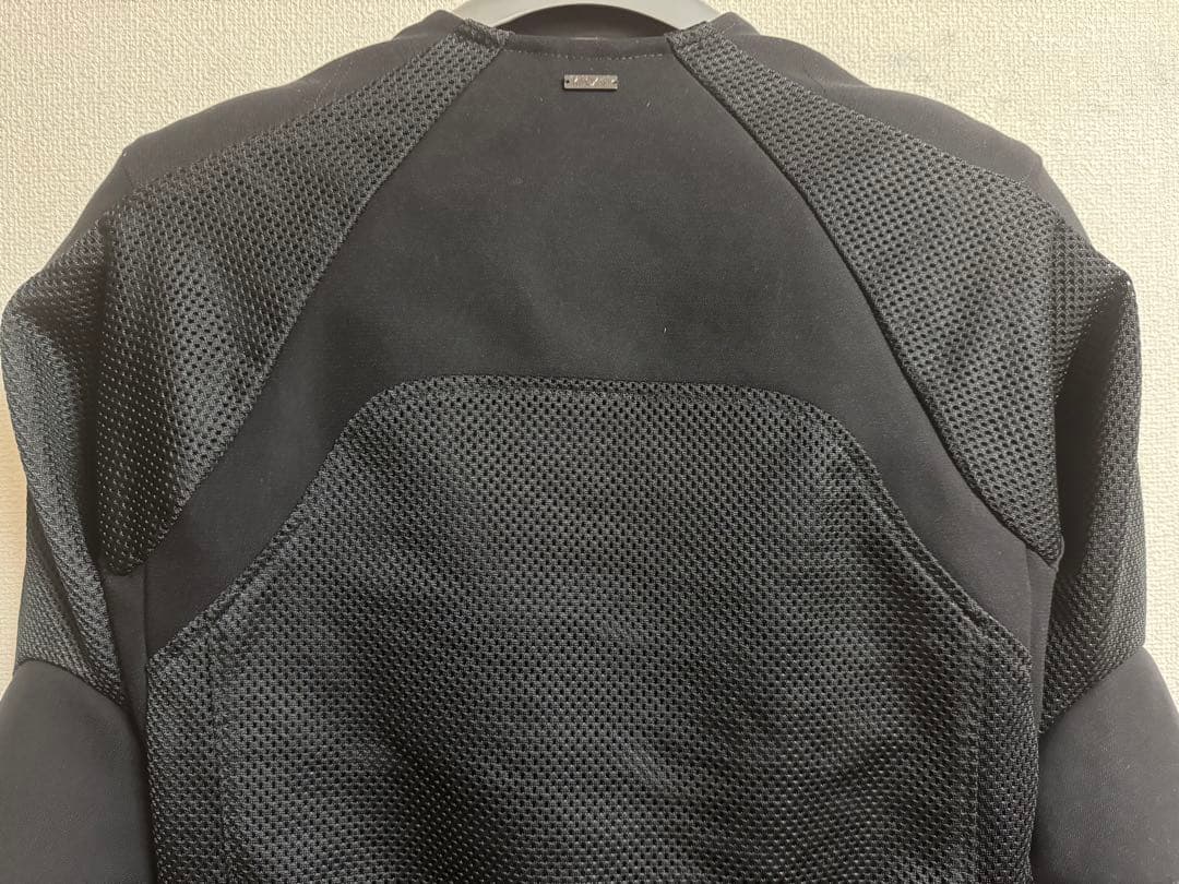 KNOX Urbane Pro 胸部プロテクター付き