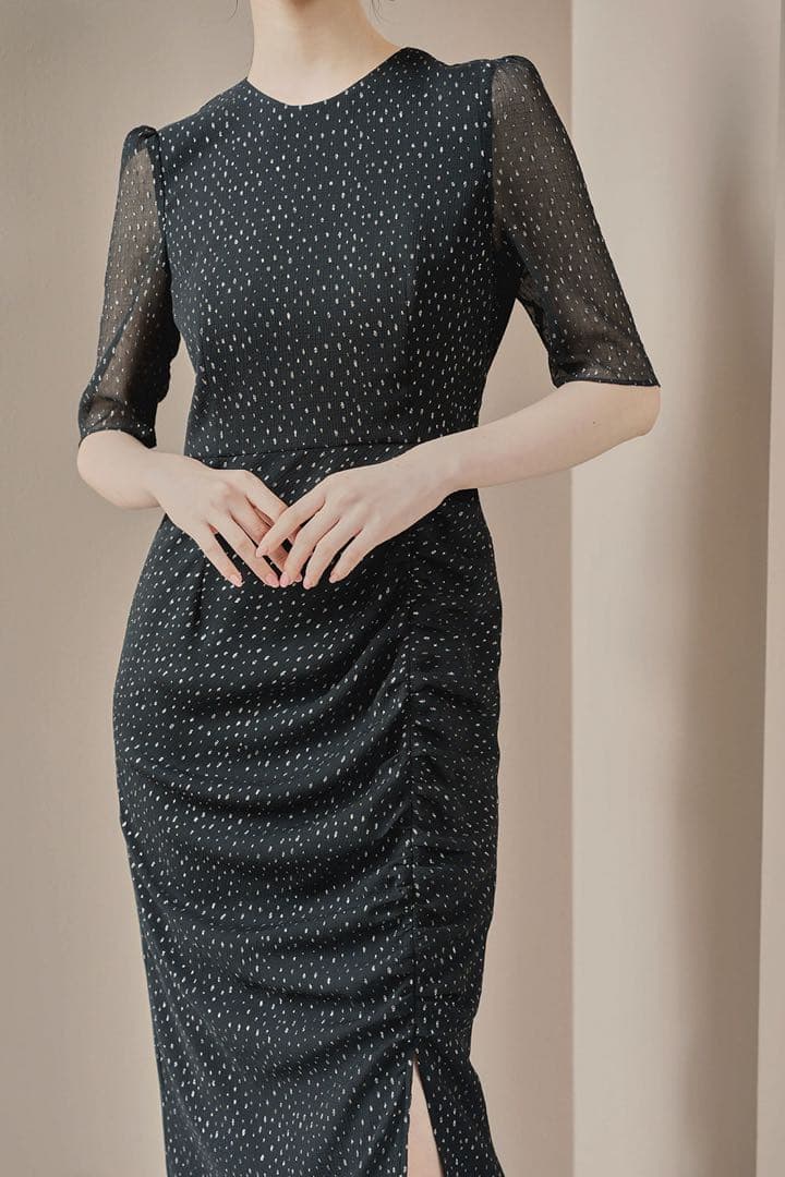 ＊美品＊kaene ラメドビースリットドレス